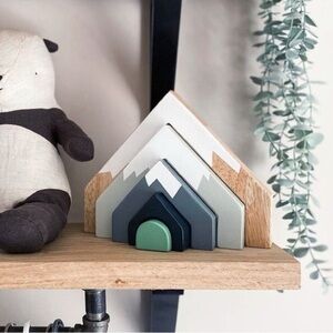 Tender Leaf Toys Mountain Pass Stack​